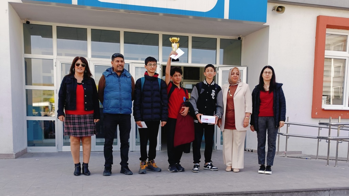 Model Uçak Yapımı Yarışmasında İl Üçüncüsü Olduk.